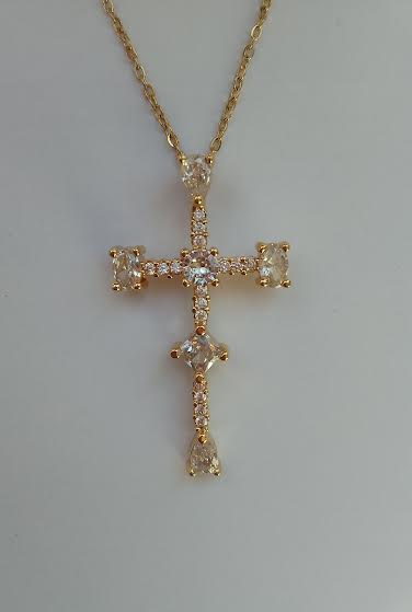 Pendentif Croix Style Gothique (Avec Chaîne)